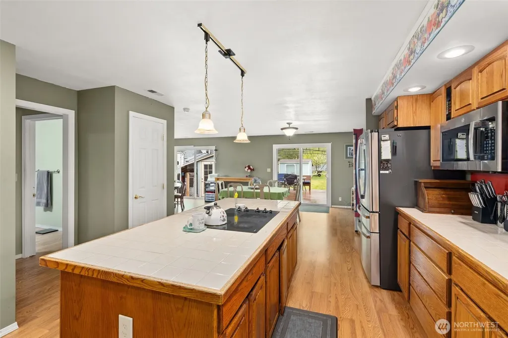 5412 Olympic Highway Aberdeen WA 98520