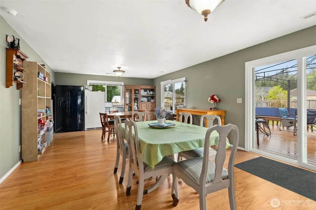 5412 Olympic Highway Aberdeen WA 98520