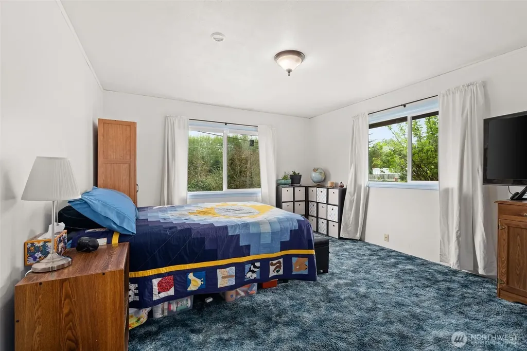 5412 Olympic Highway Aberdeen WA 98520