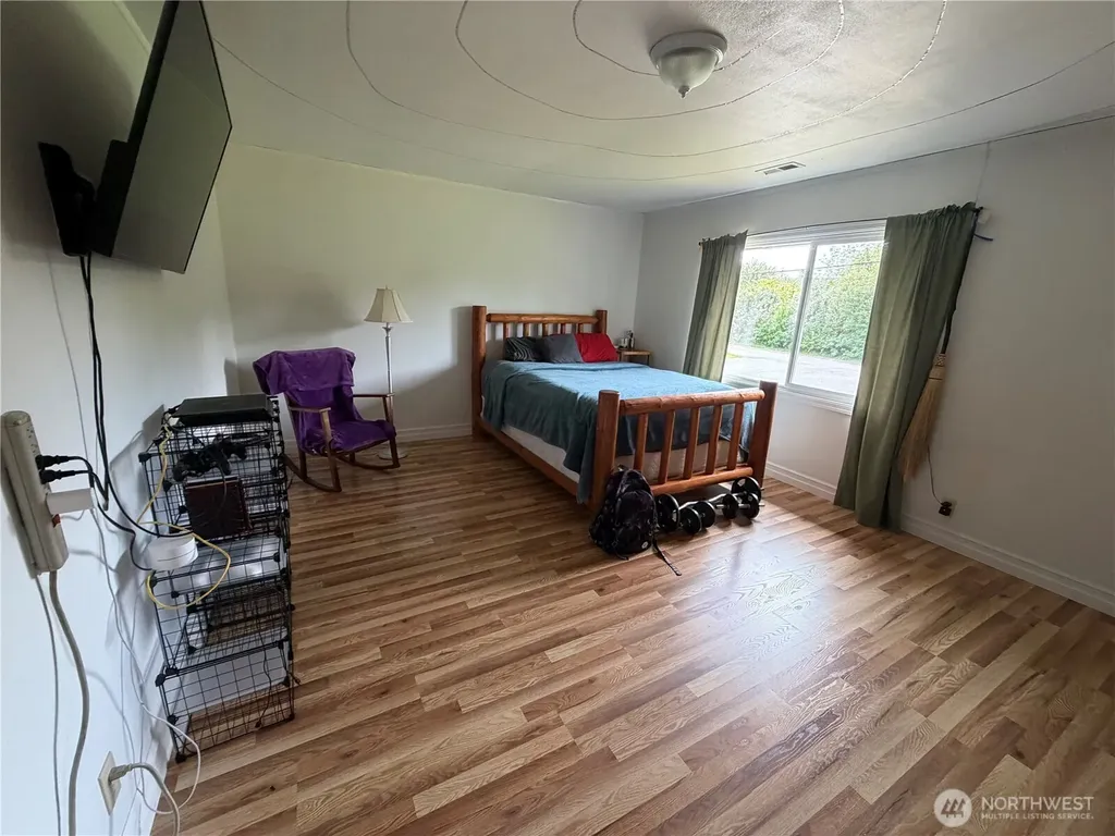 5412 Olympic Highway Aberdeen WA 98520