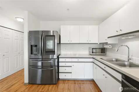 1318 37th Street Everett WA 98201