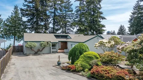 1985 Cascade View Drive Camano Island WA 98282