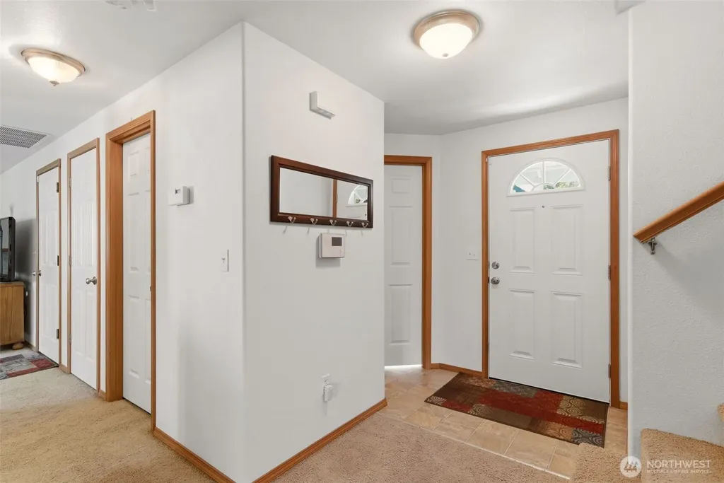 203 3rd Street NE Yelm WA 98597