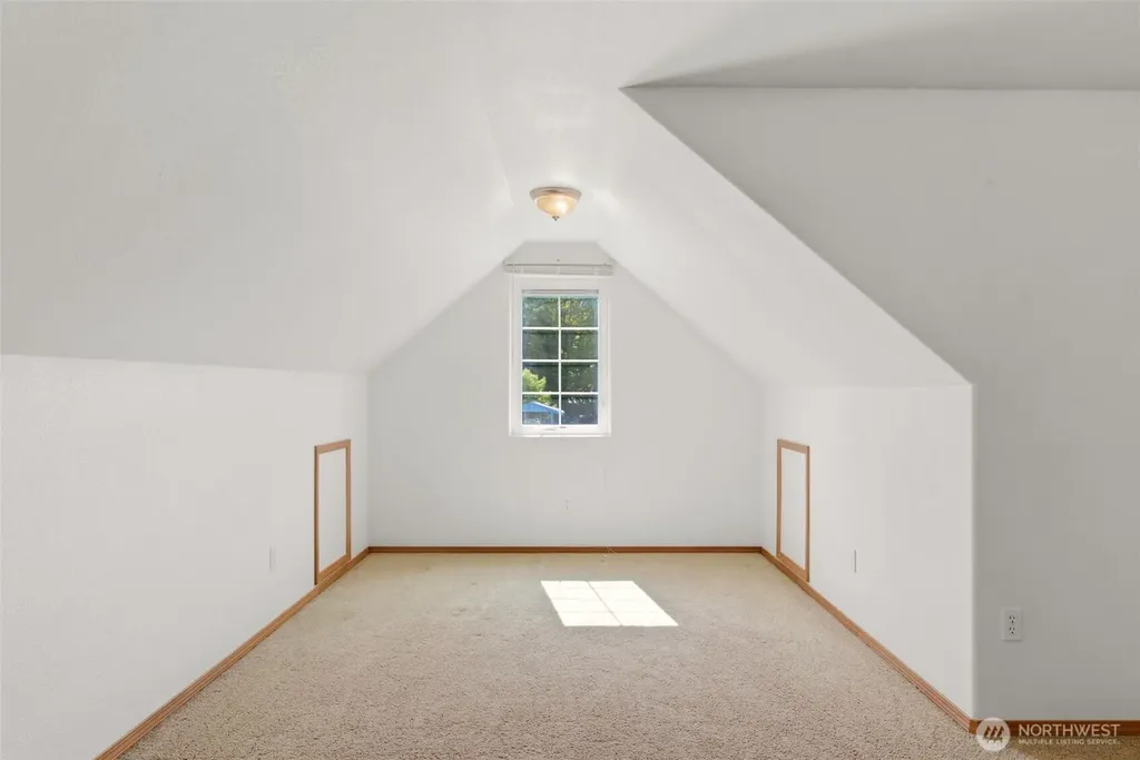 203 3rd Street NE Yelm WA 98597
