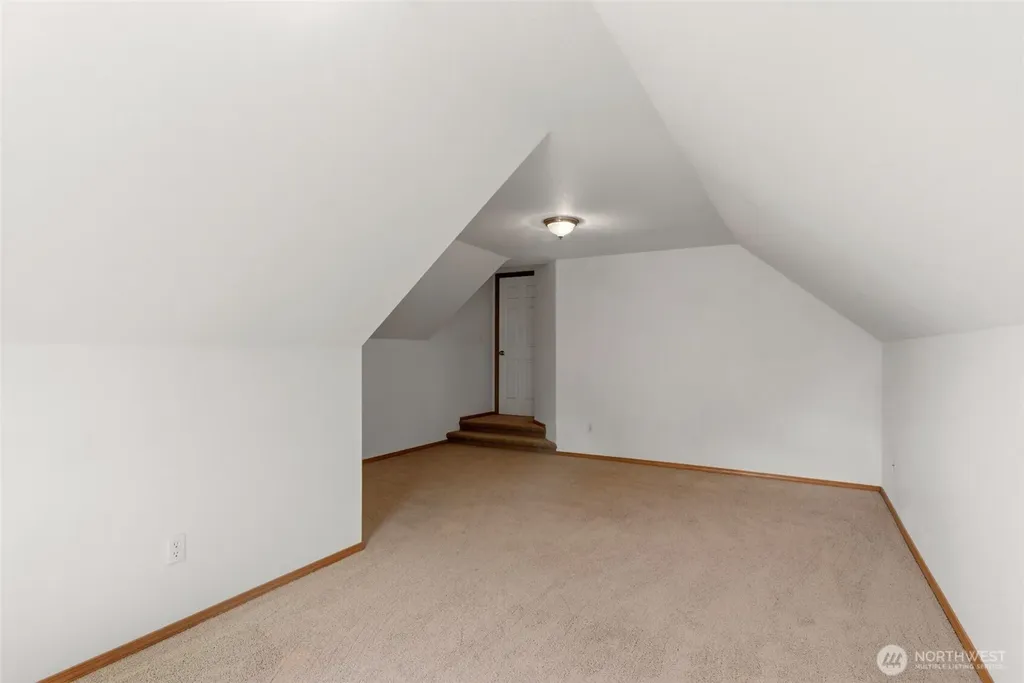 203 3rd Street NE Yelm WA 98597