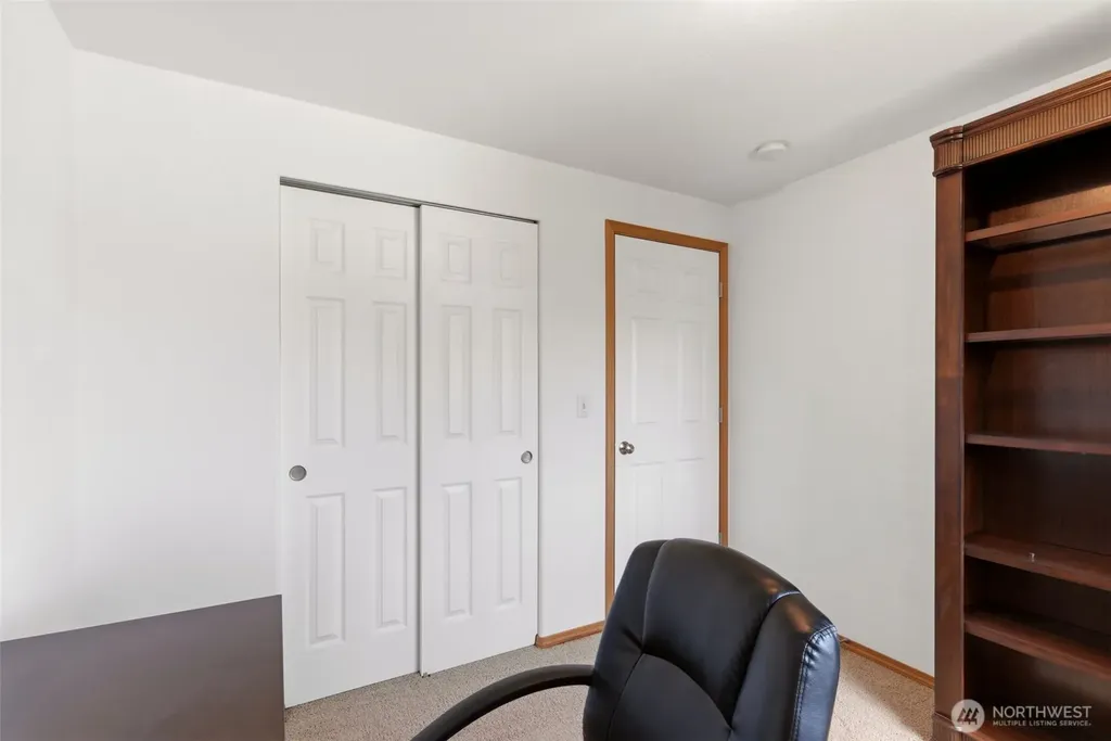 203 3rd Street NE Yelm WA 98597