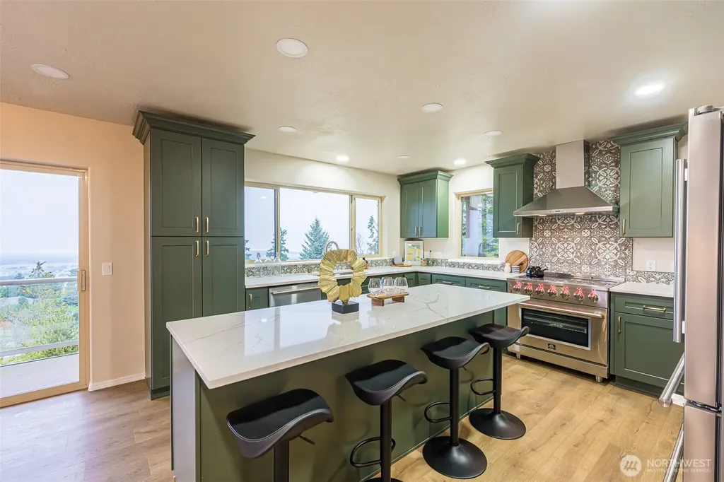 315 Quails Roost Road Sequim WA 98382