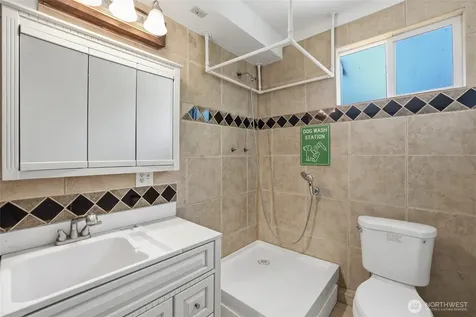 21871 SE 267th Street Maple Valley WA 98038