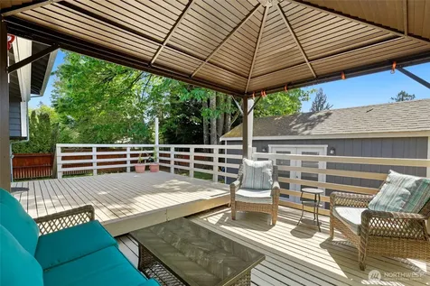 21871 SE 267th Street Maple Valley WA 98038