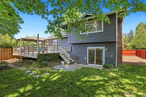 21871 SE 267th Street Maple Valley WA 98038