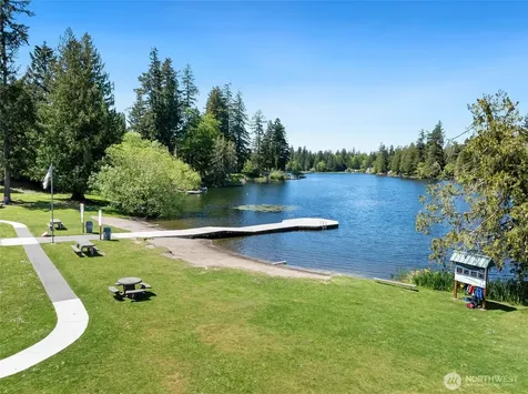 21871 SE 267th Street Maple Valley WA 98038