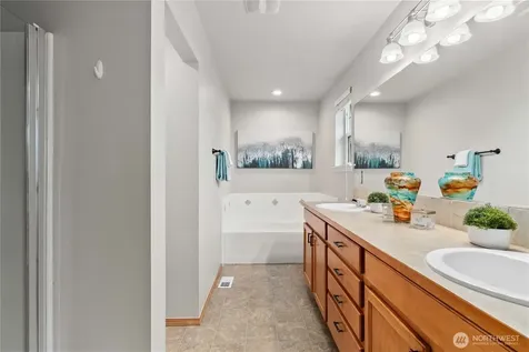 26834 226th Place SE Maple Valley WA 98038