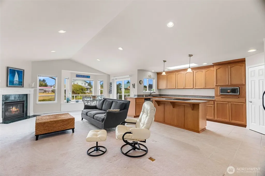 316 Cockle Street SW Ocean Shores WA 98569