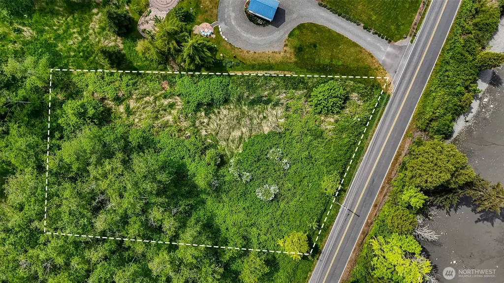 5149 Drayton Harbor Road Blaine WA 98302