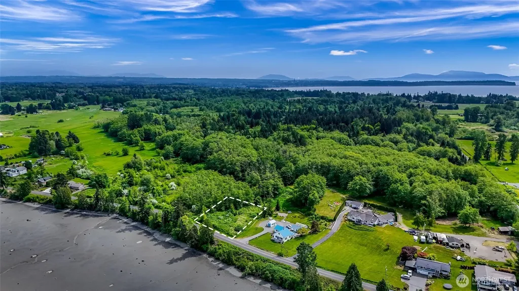 5149 Drayton Harbor Road Blaine WA 98302