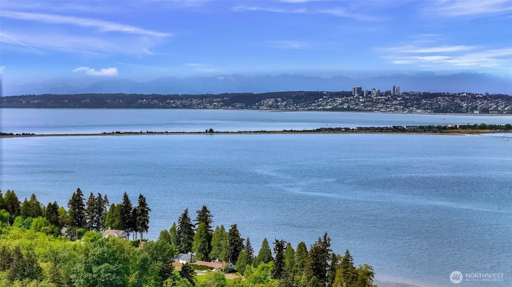 5149 Drayton Harbor Road Blaine WA 98302