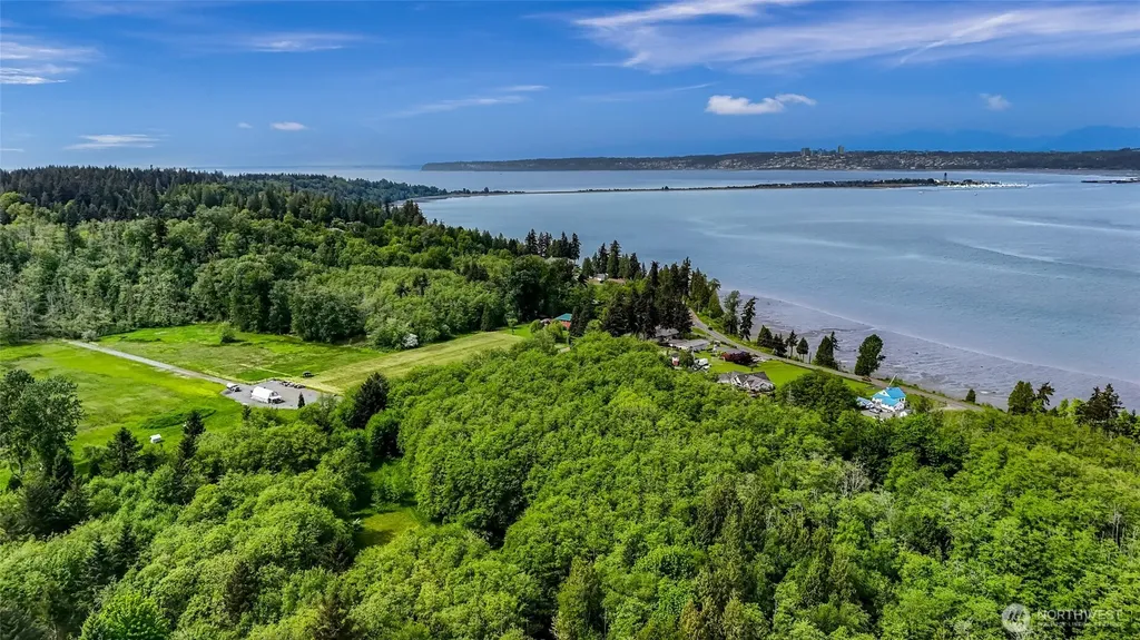 5149 Drayton Harbor Road Blaine WA 98302
