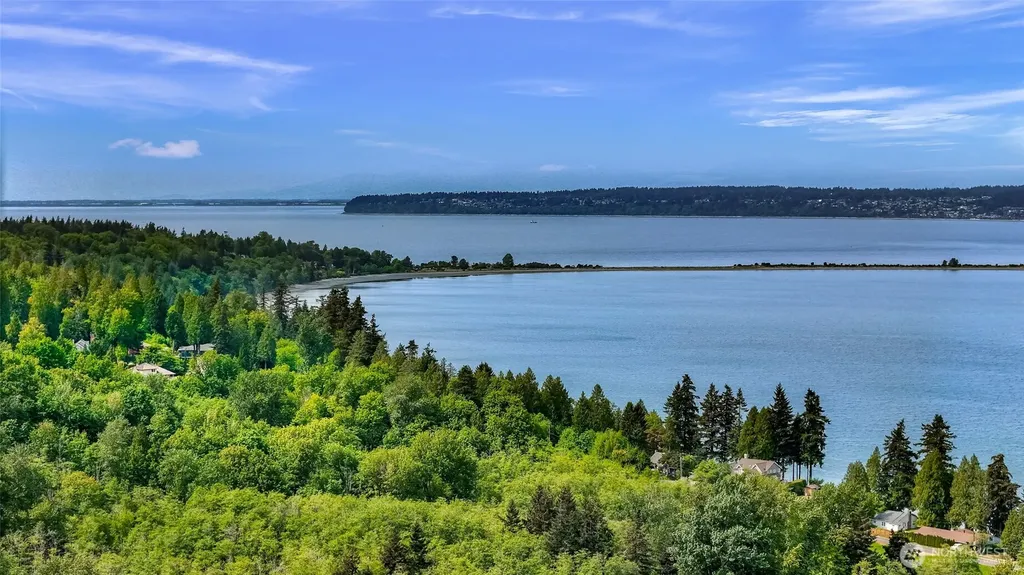 5149 Drayton Harbor Road Blaine WA 98302