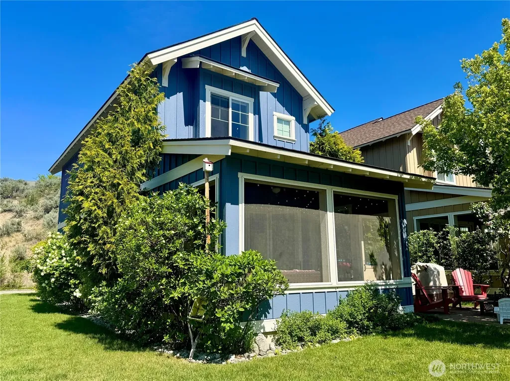 95 Honeysuckle Lane Oroville WA 98844