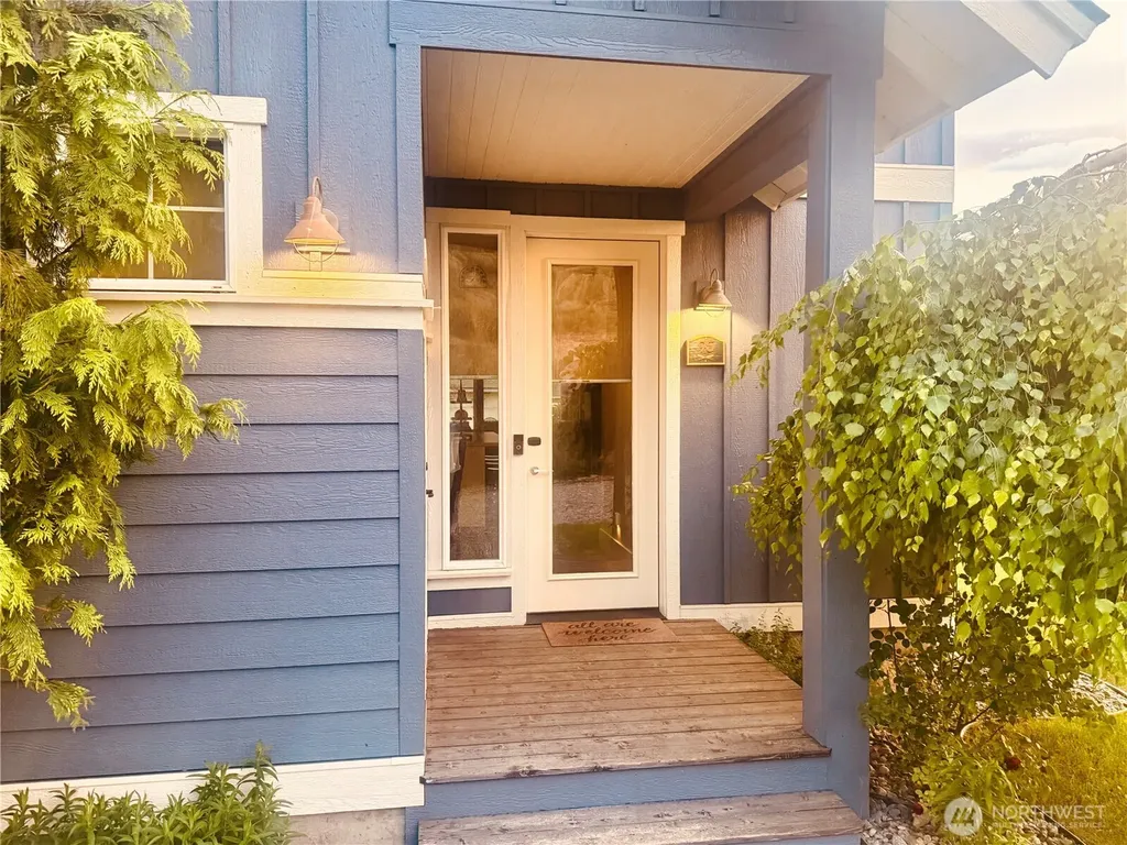 95 Honeysuckle Lane Oroville WA 98844