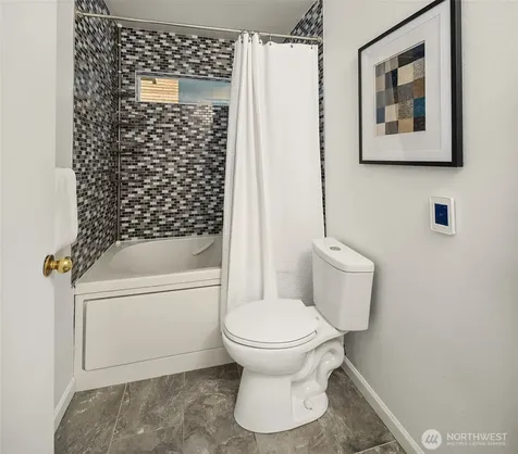 1106 18th Avenue Seattle WA 98122