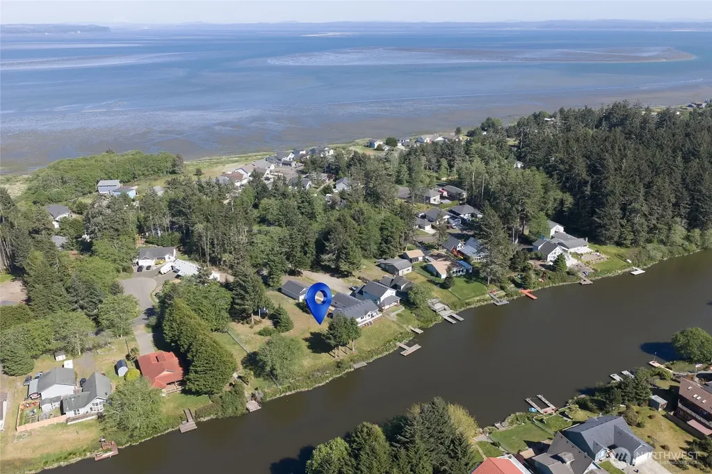107 Duck Lake Drive NE Ocean Shores WA 98569