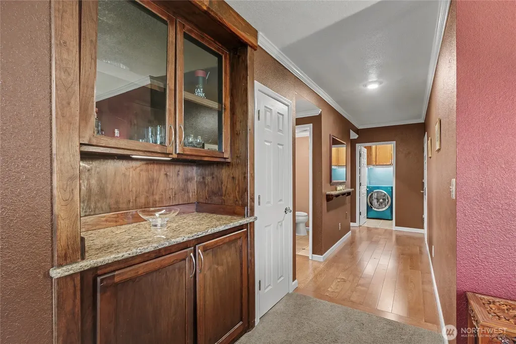 1910 Evergreen Park Drive SW Olympia WA 98502
