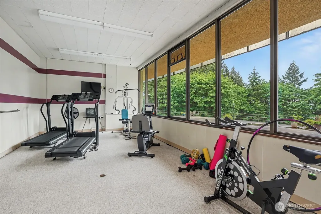 1910 Evergreen Park Drive SW Olympia WA 98502