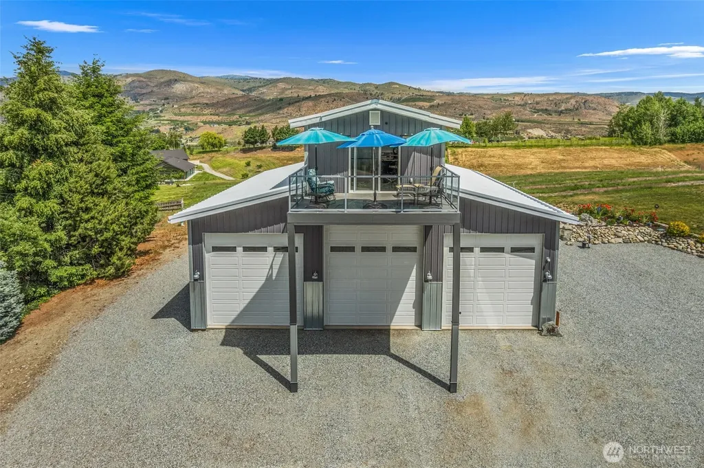 163 Gobblers Knob Manson WA 98831