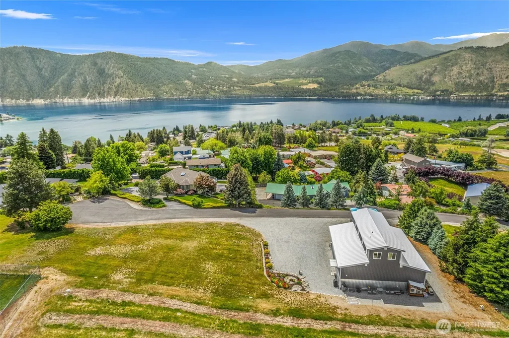 163 Gobblers Knob Manson WA 98831
