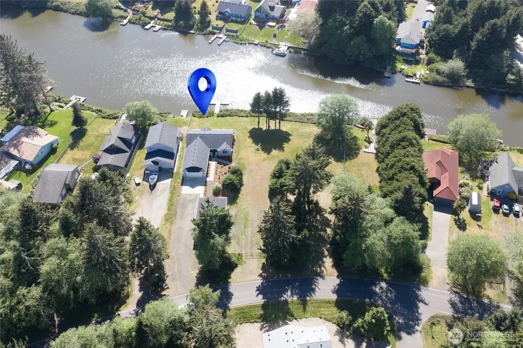 105 Duck Lake Drive NE Ocean Shores WA 98569