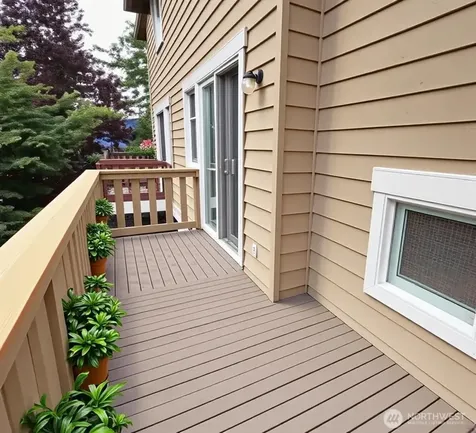 424 21st Avenue Seattle WA 98122