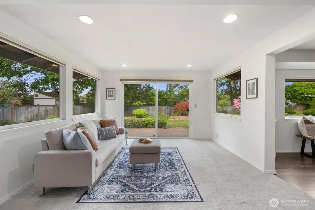 5607 117th Street SW Lakewood WA 98499