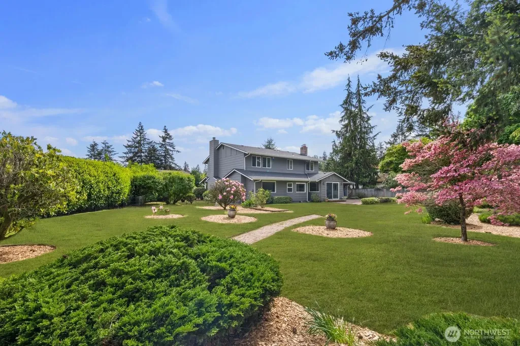 5607 117th Street SW Lakewood WA 98499