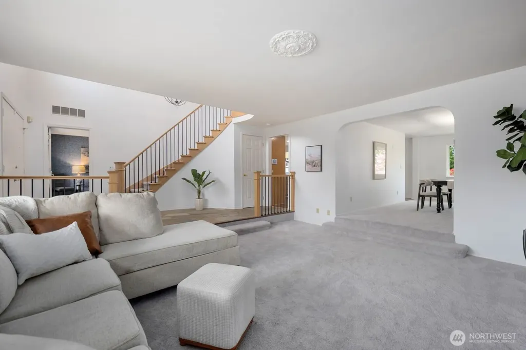 5607 117th Street SW Lakewood WA 98499