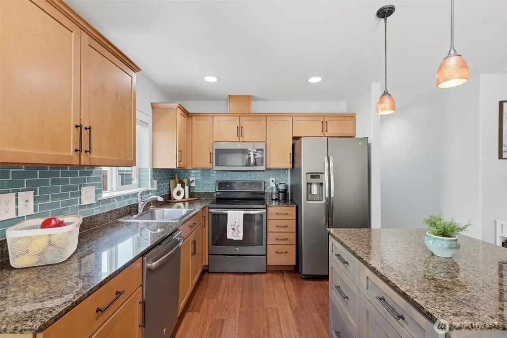 7510 18th Street SE Lake Stevens WA 98258