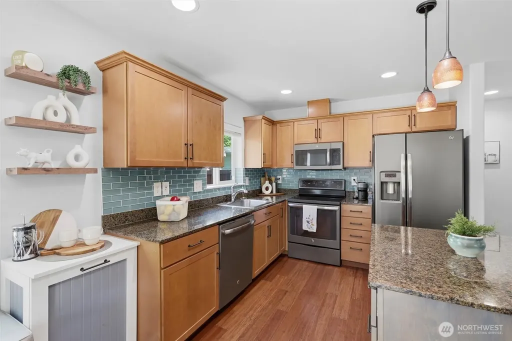 7510 18th Street SE Lake Stevens WA 98258