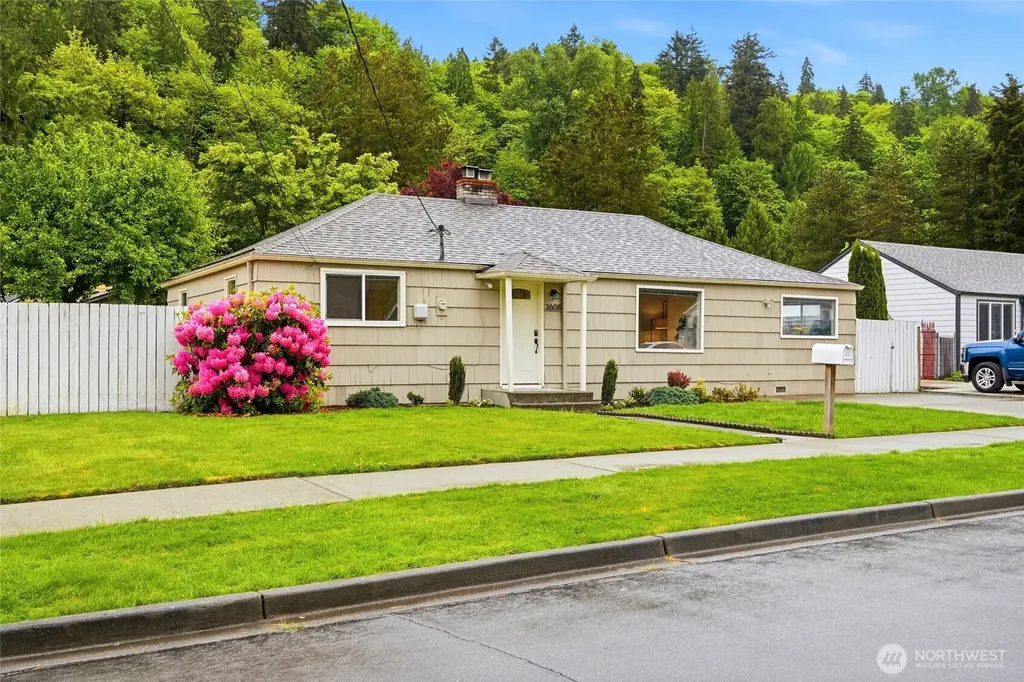 3608 SE 5th Place Renton WA 98058