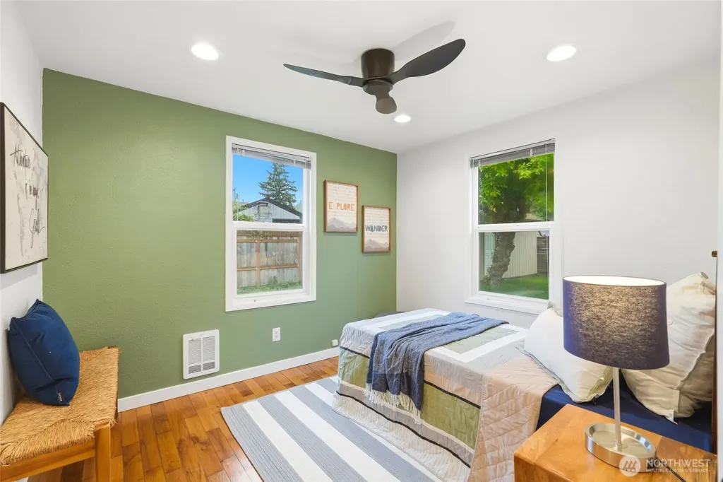 3608 SE 5th Place Renton WA 98058
