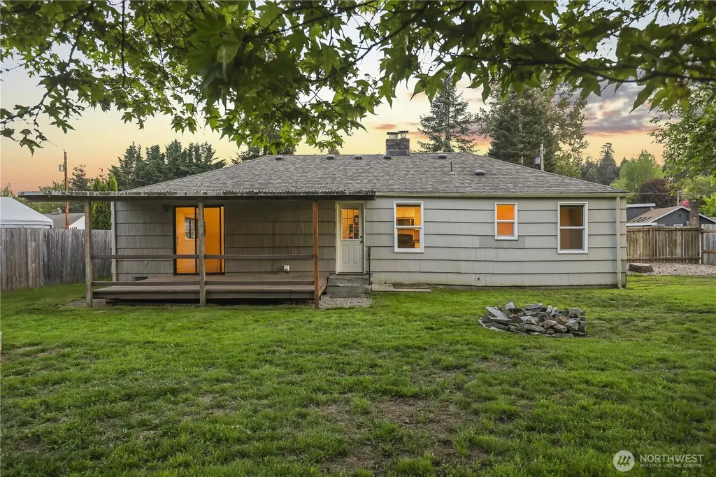 3608 SE 5th Place Renton WA 98058