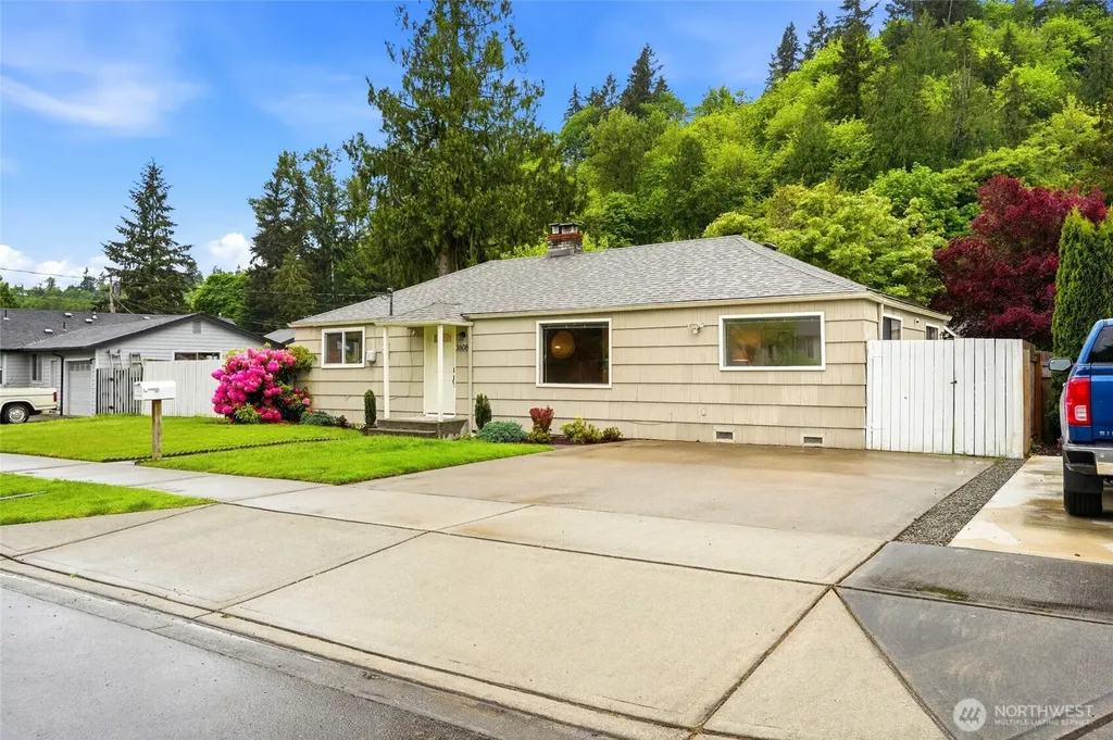 3608 SE 5th Place Renton WA 98058