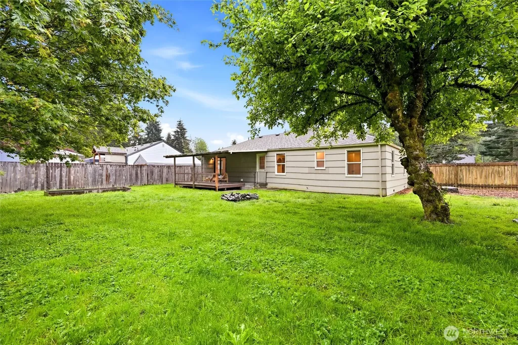 3608 SE 5th Place Renton WA 98058