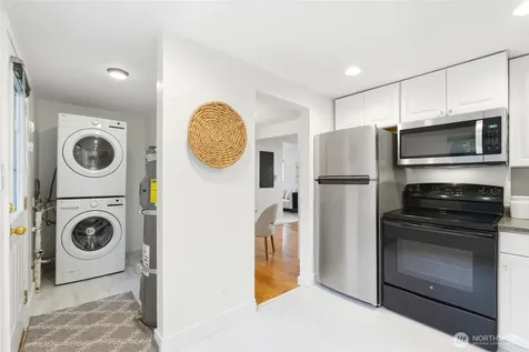 3608 SE 5th Place Renton WA 98058