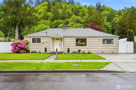 3608 SE 5th Place Renton WA 98058