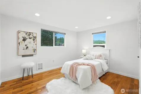 3608 SE 5th Place Renton WA 98058