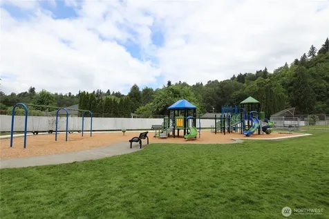 3608 SE 5th Place Renton WA 98058