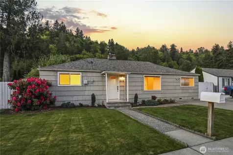 3608 SE 5th Place Renton WA 98058