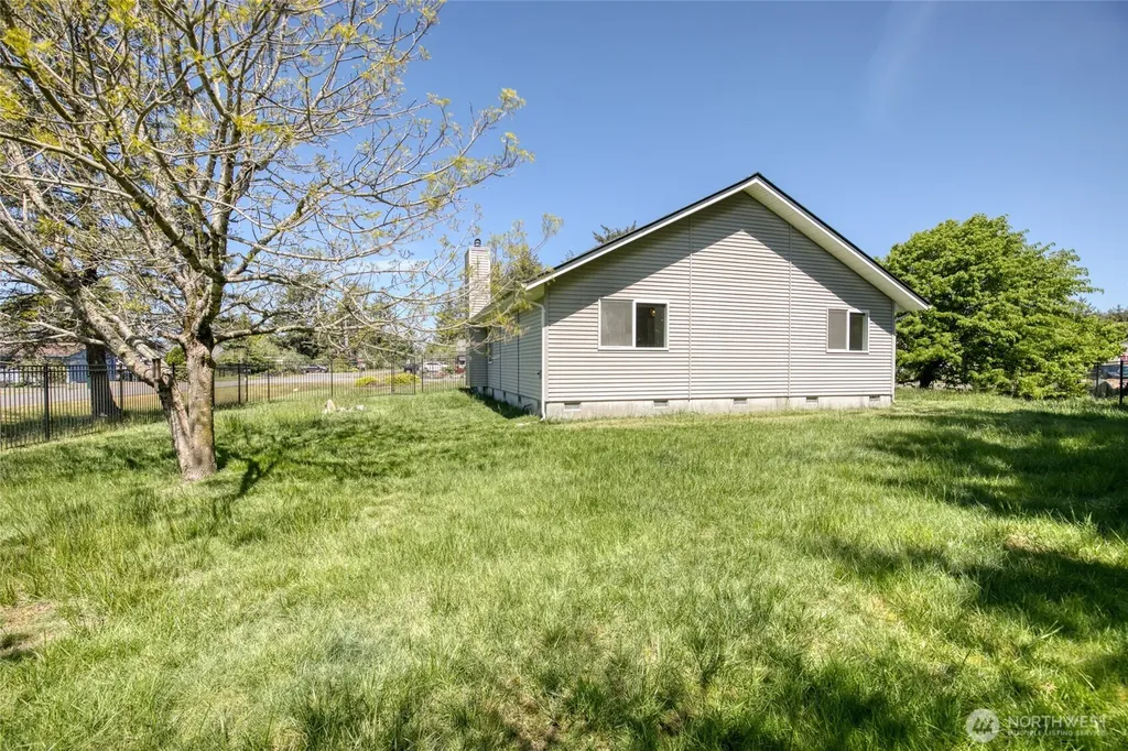 372 Canal Drive SE Ocean Shores WA 98569