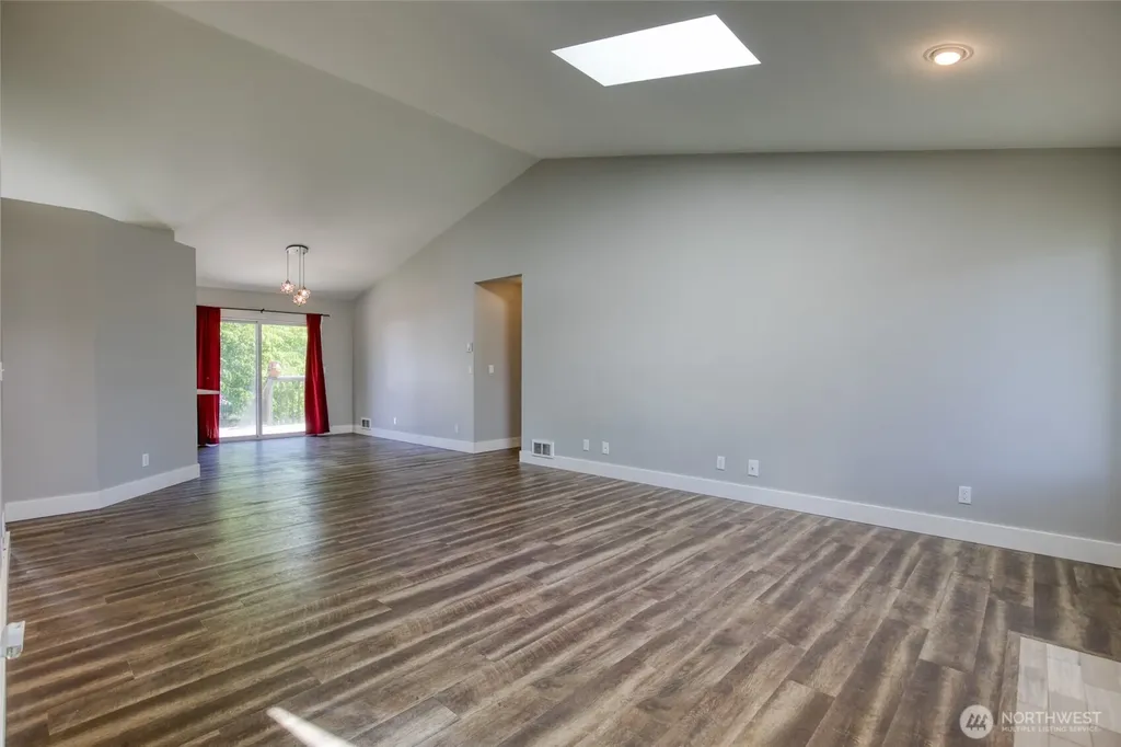 372 Canal Drive SE Ocean Shores WA 98569