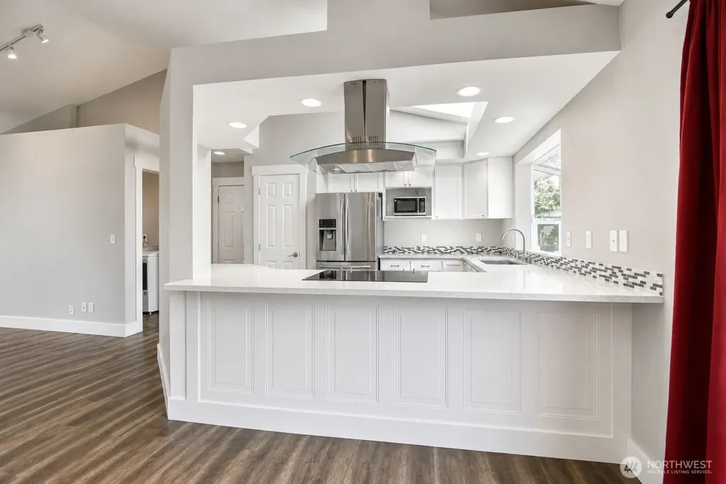 372 Canal Drive SE Ocean Shores WA 98569